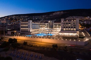 City view from property - Maxeria Blue Didyma Hotel - All Inclusive (Didim)