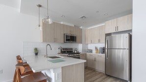 Luxury Apartment, 3 Bedrooms, Terrace | Private kitchen