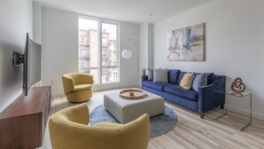 Luxury Apartment, 3 Bedrooms, Terrace | Living room