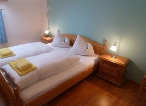 2 bedrooms