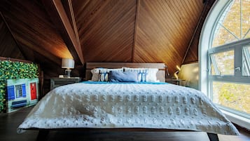 Tabla de planchar con plancha, wifi gratis, ropa de cama