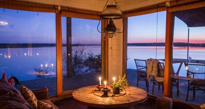 Boutique House on the Lake. Unique experience. Ecological. Pure Nature