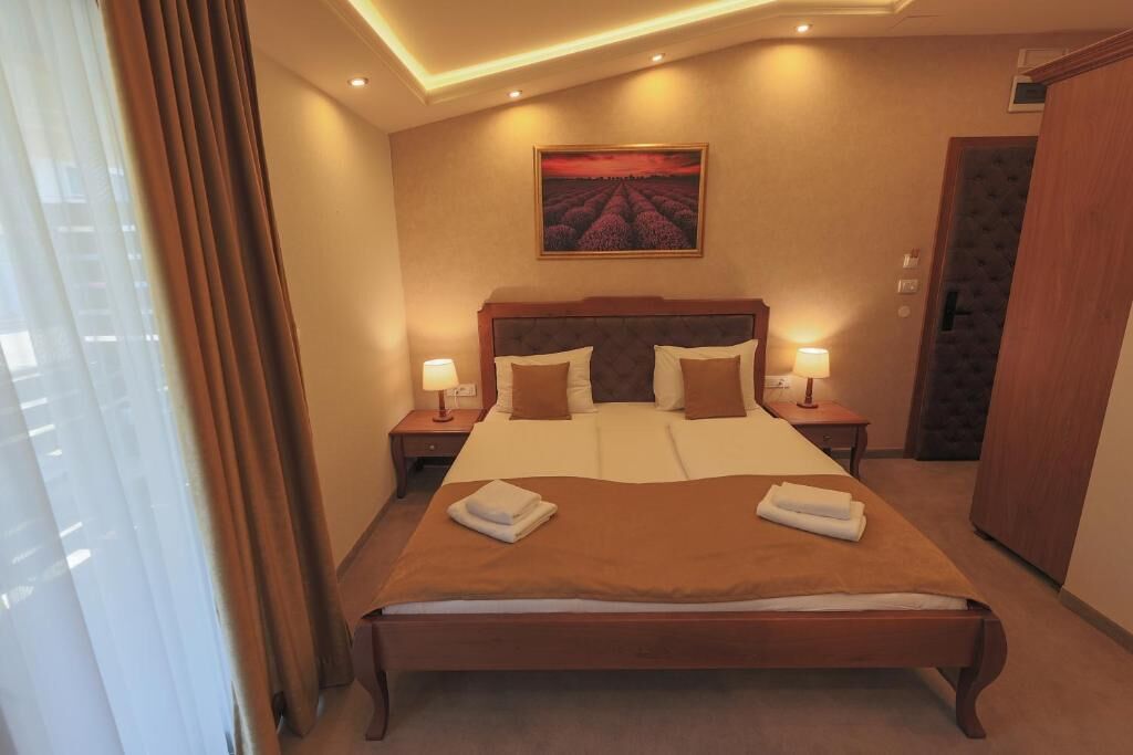 Khu vực ăn uống tại phòng
