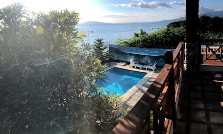 Outdoor pool. PRIVATE VILLA WITH SWIMMING POOL AND BEACH IDEAL FOR GROUPS 🏝
