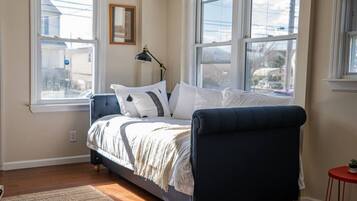 4 sovrum, mörkläggningsgardiner, strykjärn/strykbräda och wi-fi