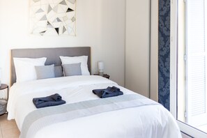 1 bedroom, iron/ironing board, WiFi, bed sheets - Cagnes Plage, Hippodrome for professionals, close to all shops (Cagnes-sur-Mer)