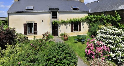 Bed and breakfast by the sea in southern FinistĂšre