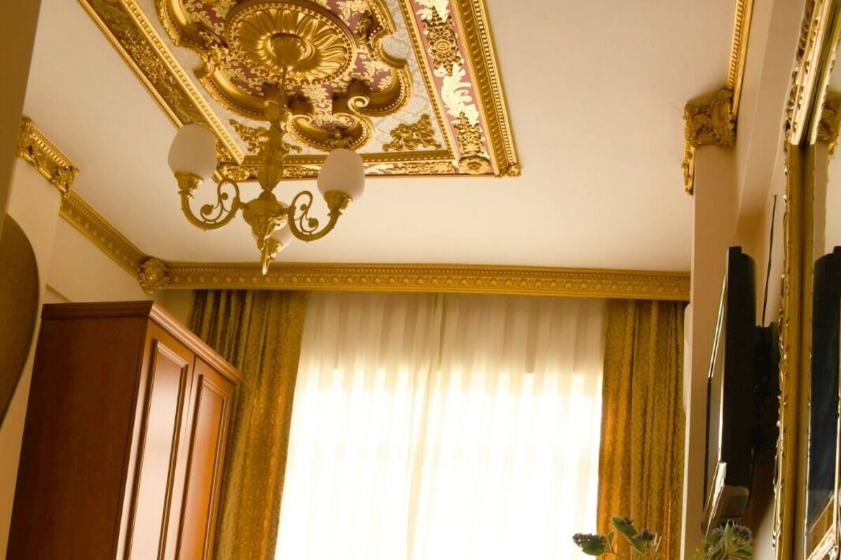 Elite Double Room | In-room safe, blackout drapes, soundproofing