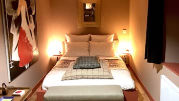 5 habitaciones, tabla de planchar con plancha, wifi y ropa de cama