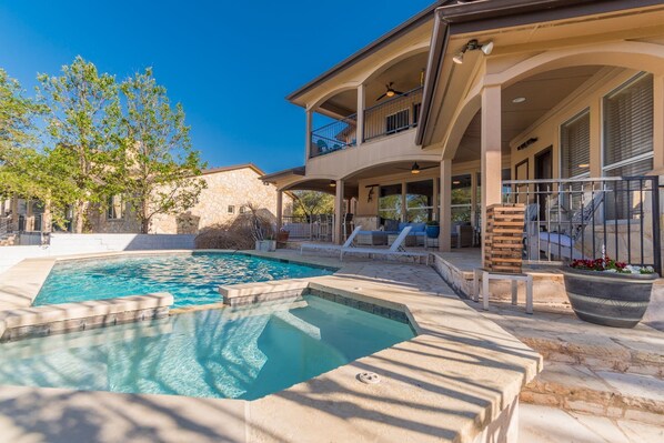 Outdoor pool, a heated pool