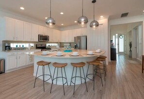 Private kitchen - Brand New Home at Sonoma Resort at Tapestry (Kissimmee)
