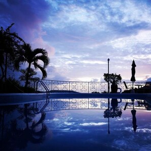 บริเวณภายนอก