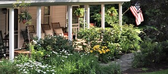 Eagles Mere Lodging Perfect for Two People - Across from Outlet Pond