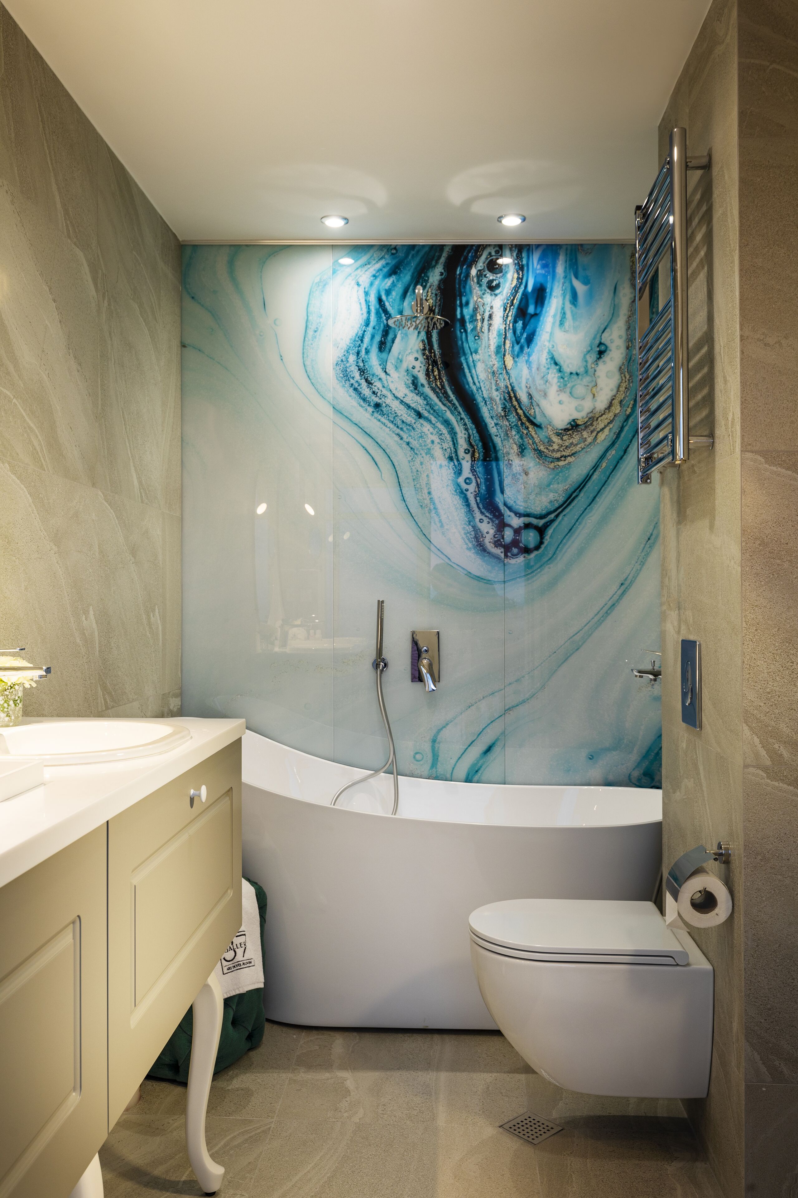 deluxe room | bathroom | designer toiletries, hair dryer, bathrobes, slippers