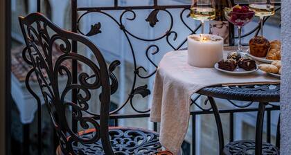 Gallery 37 Powered by ASTON