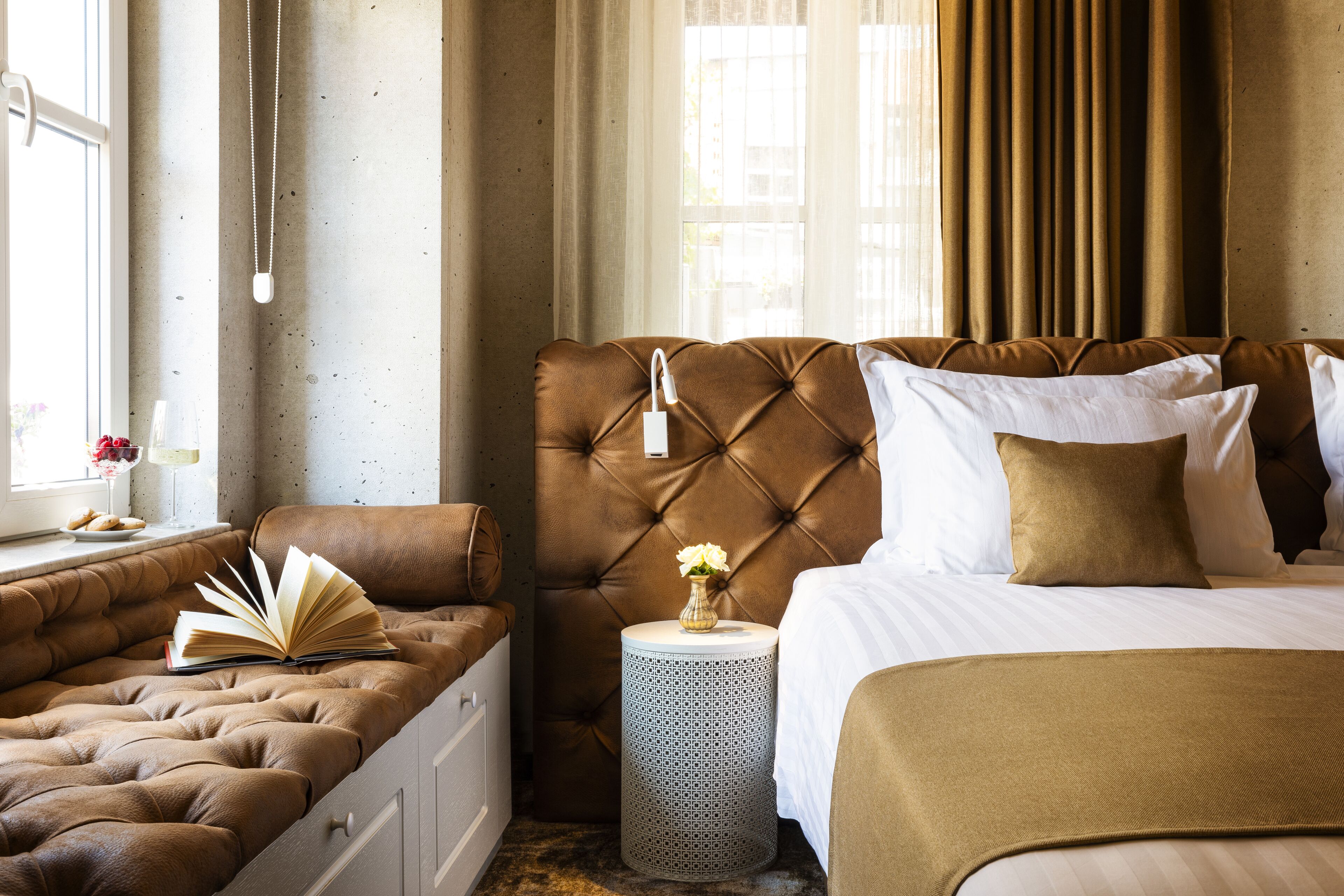 premium room | hypo-allergenic bedding, minibar, in-room safe, individually decorated