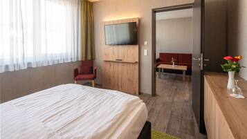 Family Quadruple Room | In-room safe, blackout drapes, iron/ironing board (on request)