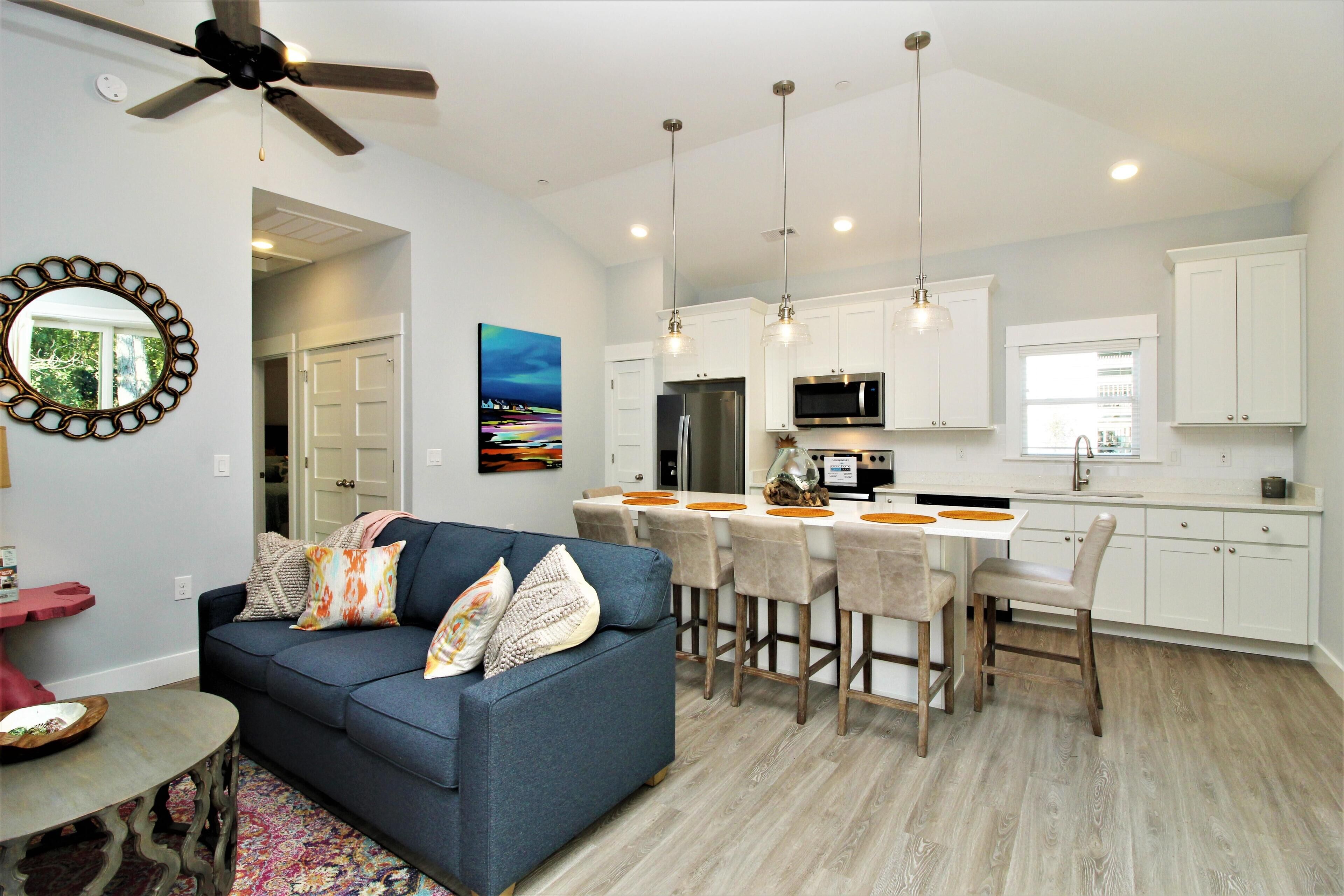 Condo, 2 Bedrooms, 2 Bathrooms | Living area | 36-inch TV with cable channels