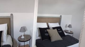 1 bedroom, iron/ironing board, travel cot, free WiFi