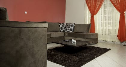 Our beautiful comfortable 8bedroom house with nice fixtures and cool air vomfot