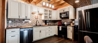 Welcome to Cabin at the Ozarks