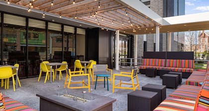 Home2 Suites by Hilton Des Moines at Drake University