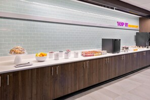 Free daily continental breakfast  - Tru by Hilton Spartanburg (Spartanburg)