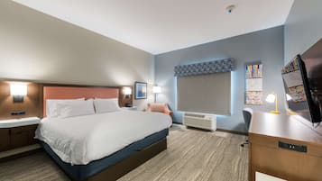 In-room safe, desk, soundproofing, free WiFi