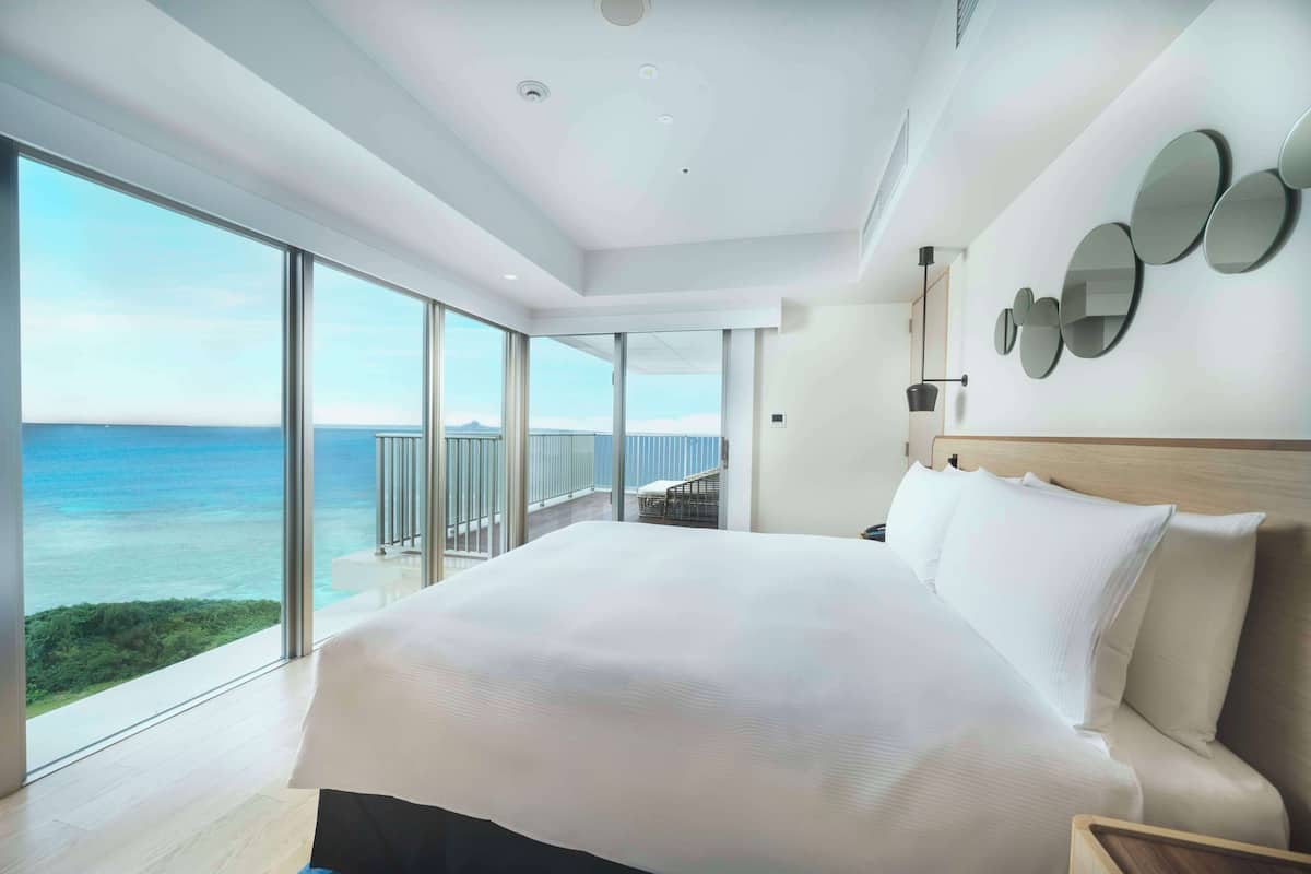 premium room, 1 king bed, ocean view | 1 bedroom, in-room safe, desk, laptop workspace