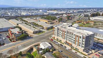 Mặt tiền nơi lưu trú