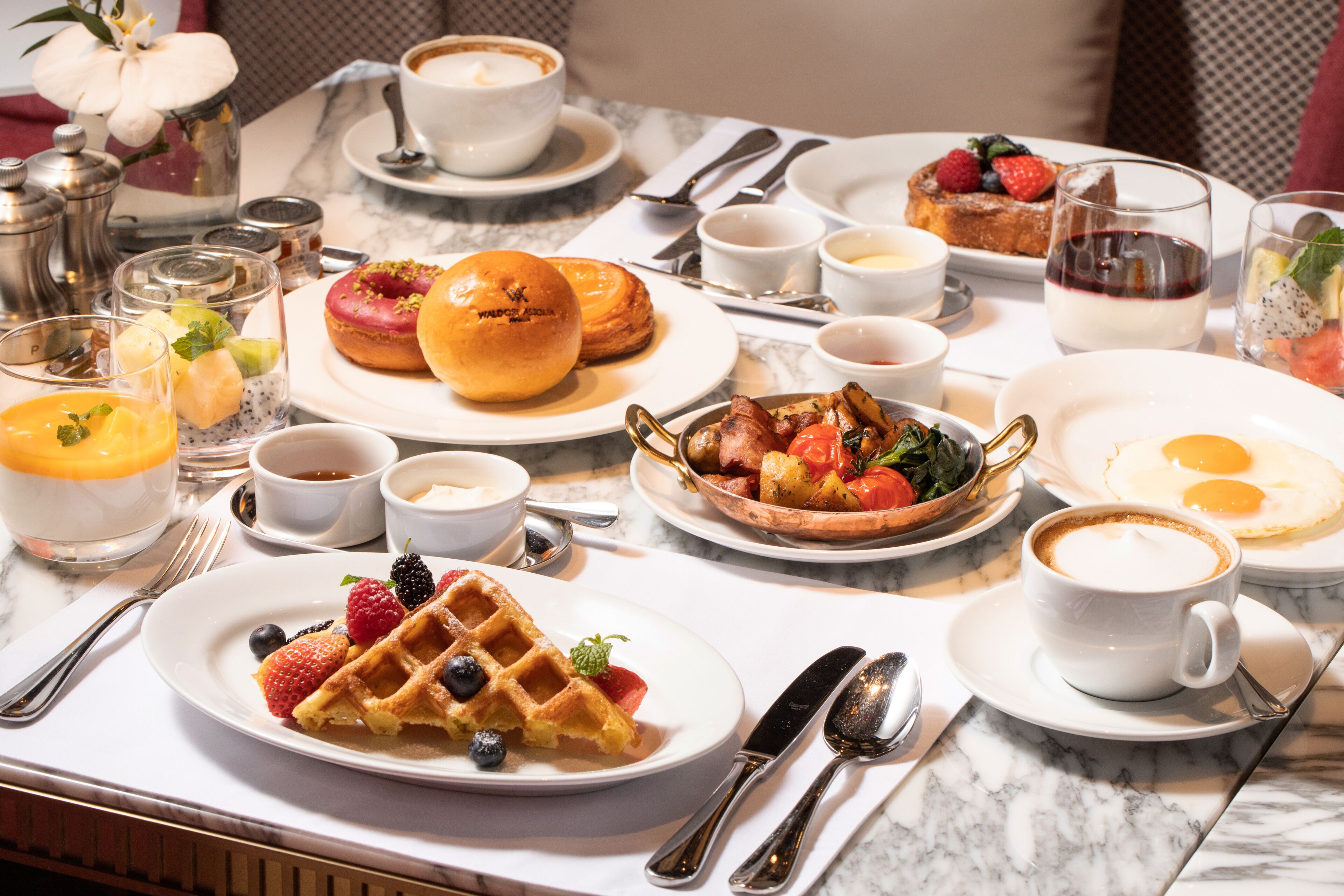 Daily cooked-to-order breakfast for a fee