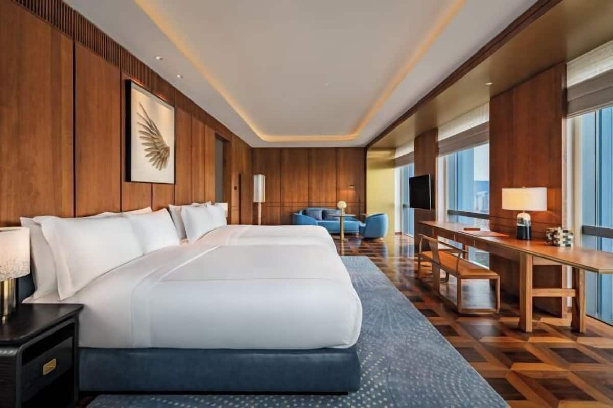 Premium bedding, free minibar, in-room safe, individually decorated