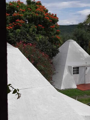 3 bedrooms, bed sheets - Villa Piramidal (Tepeojuma)