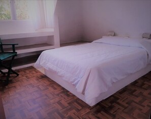 3 bedrooms, bed sheets - Villa Piramidal (Tepeojuma)