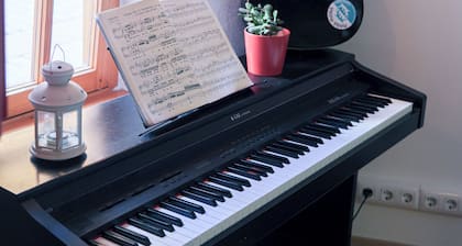 Mana Mana Youth Hostel