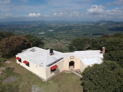 CABAÑA EN SIERRA DE LOBOS
