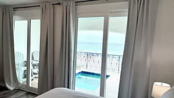 5 habitaciones, tabla de planchar con plancha y wifi gratis