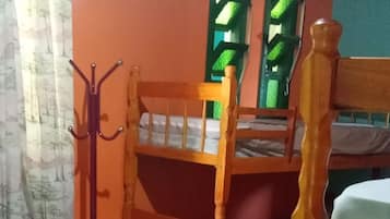 Habitación familiar (Numero 3) | Tabla de planchar con plancha y wifi gratis