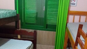 Family Room (Numero 1,2 e 4) | Iron/ironing board, WiFi (free) - Pousada Vem Verao (Cidreira)