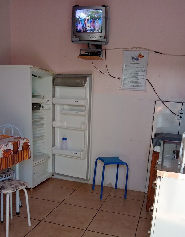 Familierom (Numero 1,2 e 4) | Eget kjøkken | Kjøleskap, brødrister, hurtigmikser og kjøkkenutstyr