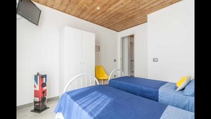 2 chambres, lit parapluie, Wi-Fi gratuit, draps fournis