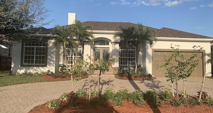 AAA - MARCO ISLAND CASA DE LUJO, A PIE DE LA PLAYA.