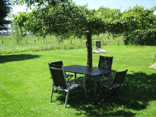 Apartment | Garden