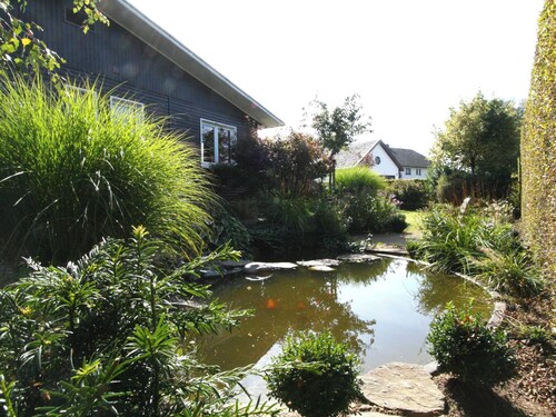 Cozy Chalet With Pond, Malmedy
