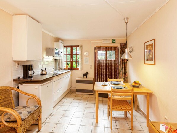 Apartment | Private kitchen | Stovetop, highchair - Peaceful Bohon Apartment (Durbuy)