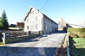Cottage | Exterior - Cottage in Kuchelscheid With Terrace (Buetgenbach)