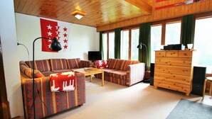 Alpehytte | Oppholdsområde