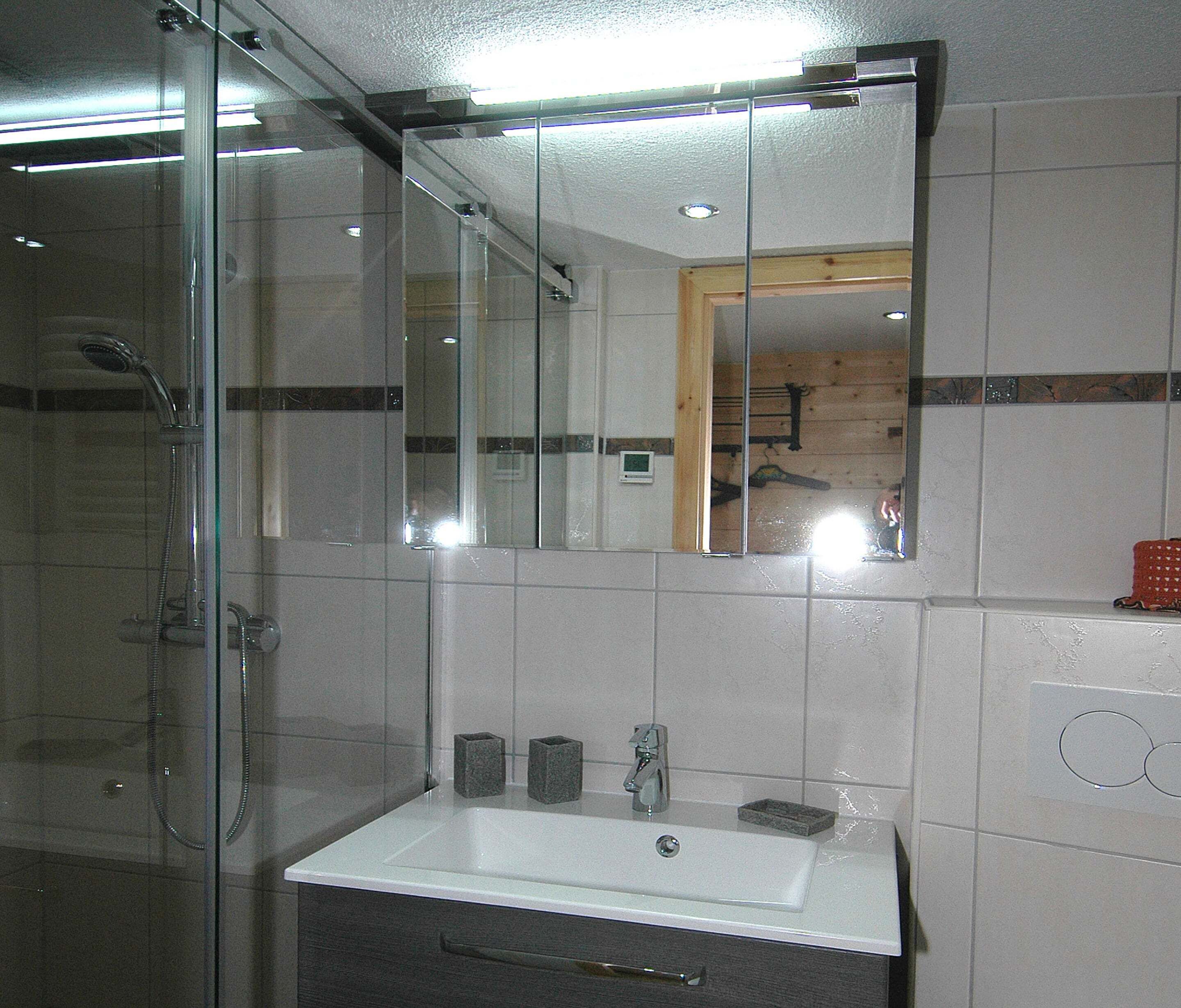 Apartment | Bathroom