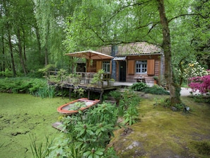 Chalet | Exterior
