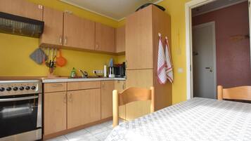 Apartment | Private kitchen | High chair